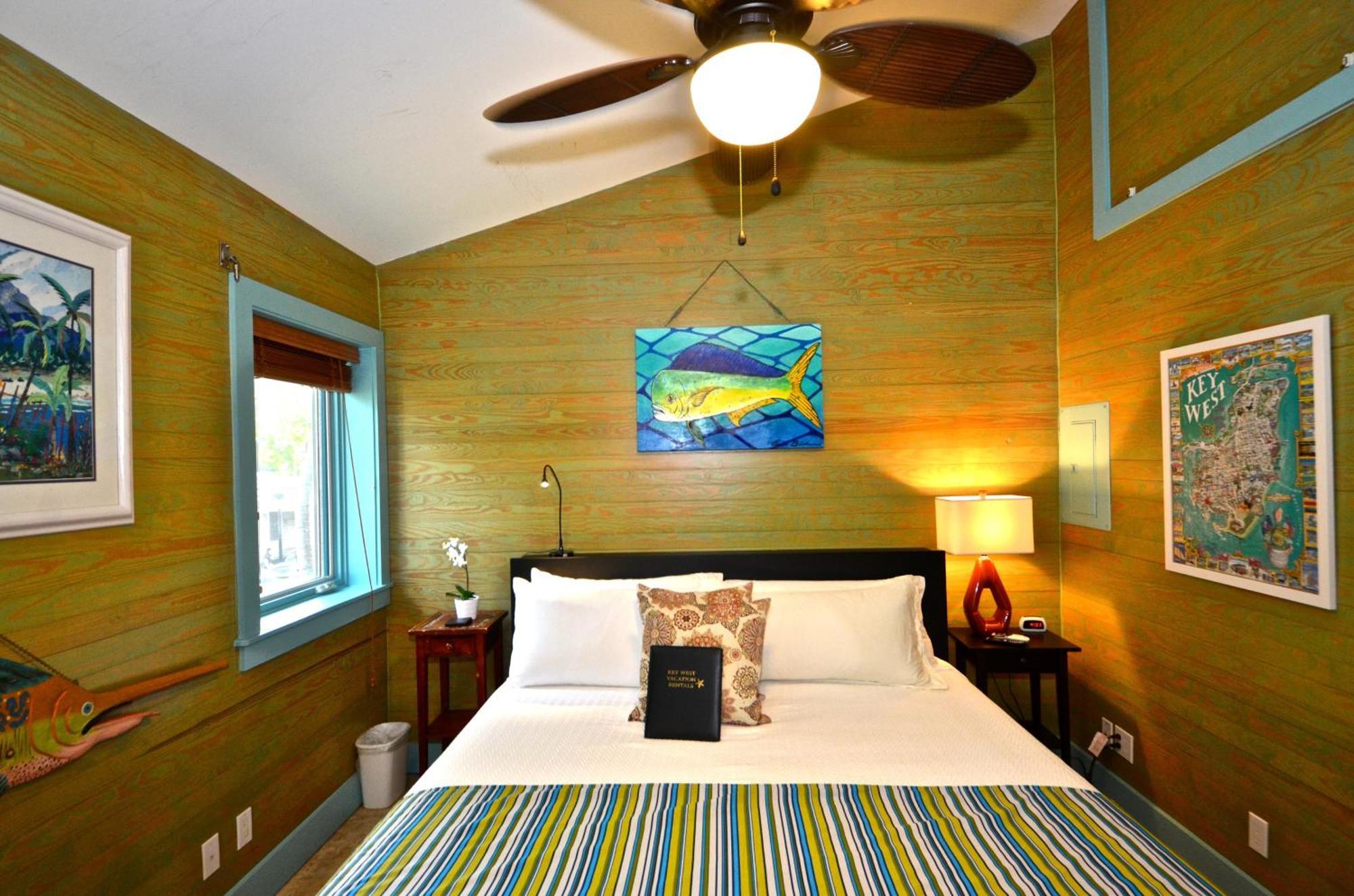 Pescado Penthouse On Duval Villa Key West Room photo